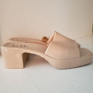 Nicole Miller New York Heels